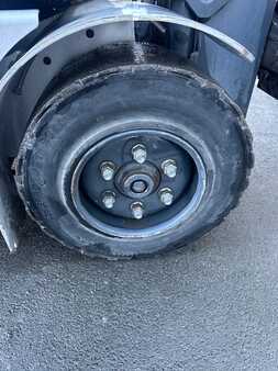 Carrelli elettrici 4 ruote 2016  Still RX60-30 (13)