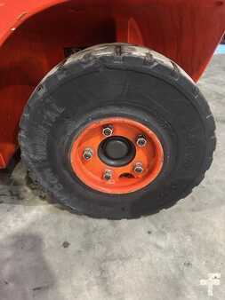 LPG VZV 2010  Linde H25T-01 triplex 5135 heures (16)