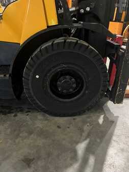 Nestekaasutrukki 2015  Hyster H1.8FT (11)