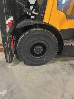 Nestekaasutrukki 2015  Hyster H1.8FT (12)