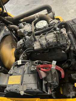 Nestekaasutrukki 2015  Hyster H1.8FT (15)