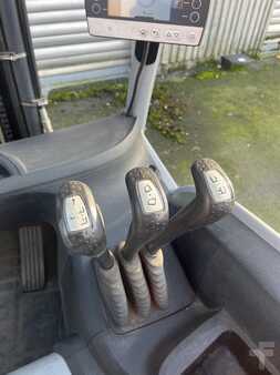 Elektro 4 Rad 2019  Still RX20-20P triplex 6130mm (8)