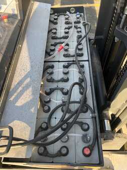 Reach Trucks 2018  Still FM-X14 batterie 2022 (11)