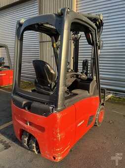 Elektrisk- 3 hjul 2011  Linde E14-01 (4)