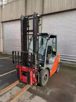 Gas gaffeltruck 2010  Toyota 02-8FGF25 TDL/écarteur (1)