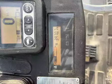 Gas gaffeltruck 2010  Toyota 02-8FGF25 TDL/écarteur (7)