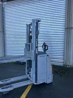 Apilador eléctrico 2019  Still EXV16I triplex 4266mm (2)