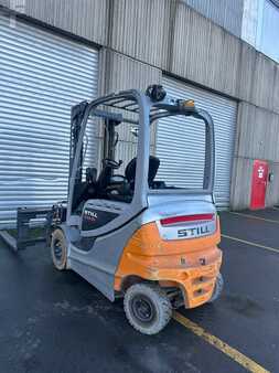 Carrelli elettrici 4 ruote 2016  Still RX60-30 TDL/positionneur 1518heures (4)