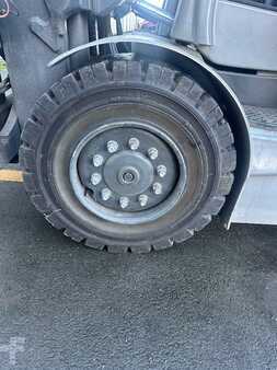 Elektromos 4 kerekű 2020  Still RX60-40 TDL/écarteur/fourches hydrauliques.  851 heures (12)