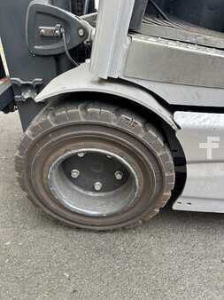 Elektro 4 Rad 2019  Still RX20-20L triplex 806 heures (13)