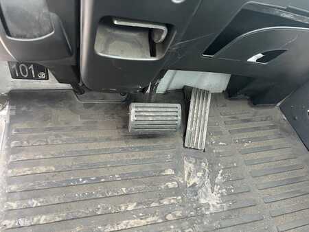 LPG Forklifts 2015  Still RX70-16T triplex 4529 heures (9)