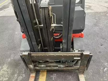 LPG VZV 2006  Linde H16T-03 (5)