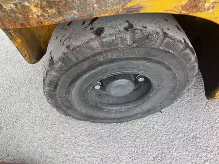 Carretilla elevadora GLP 2017  Jungheinrich TGF20S 4 lignes hydrauliques (16)