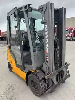 Carretilla elevadora GLP 2017  Jungheinrich TGF20S 4 lignes hydrauliques (3)