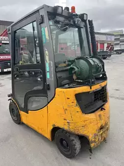 Carretilla elevadora GLP 2017  Jungheinrich TGF20S 4 lignes hydrauliques (4)