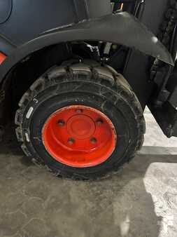 Nestekaasutrukki 2012  Linde H20T-01  2695 heures (11)