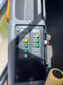 Terminaltraktor 2013  Still R07-25 (10)