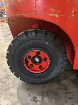 Gas gaffeltruck 2014  Linde H25T-02/600 triplex 6450mm (13)