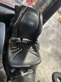 Diesel Forklifts 2018  Linde H25D-02 2018 5956 heures (12)