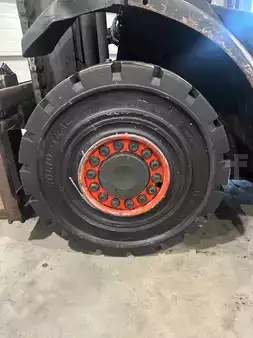 Diesel Forklifts 2018  Linde H25D-02 2018 5956 heures (15)