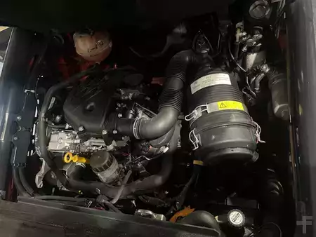 Diesel Forklifts 2018  Linde H25D-02 2018 5956 heures (16)