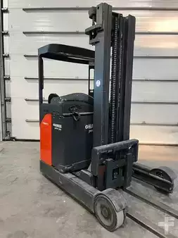 Retraky 2012  Linde R20S-12 1474 heures triplex 5150mm (1)