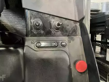 Retraky 2012  Linde R20S-12 1474 heures triplex 5150mm (7)