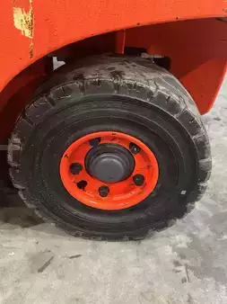 Carretilla elevadora GLP 2018  Linde H16T-01 triplex 1561 heures 4 lignes hyd. (13)