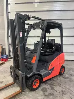 Carretilla elevadora GLP 2018  Linde H16T-01 triplex 1561 heures 4 lignes hyd. (2)