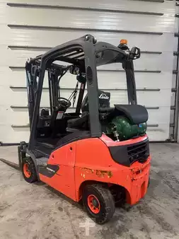 Carretilla elevadora GLP 2018  Linde H16T-01 triplex 1561 heures 4 lignes hyd. (4)