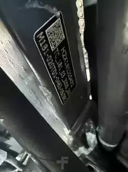 Carretilla elevadora GLP 2018  Linde H16T-01 triplex 1561 heures 4 lignes hyd. (7)