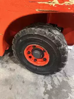 Carretilla elevadora GLP 2017  Linde H20T-01 triplex 5731 heures (14)