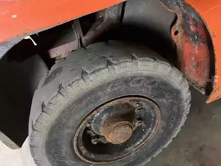 Gas gaffeltruck 2015  Toyota 02-8FGF25 rouillé  6034 heures (13)