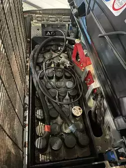 Magasemelésű béka 2020  Still EXV14I (10)