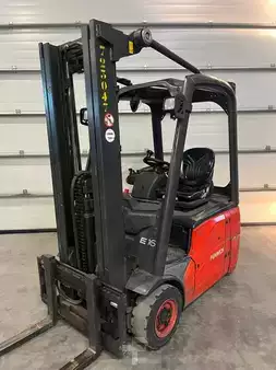 Elektromos 3 kerekű 2012  Linde E16C-01 (1)