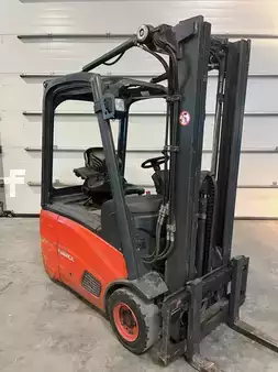 Elektromos 3 kerekű 2012  Linde E16C-01 (2)