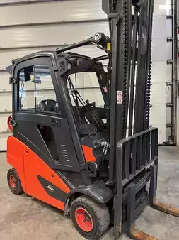 LPG Forklifts 2016  Linde H20T-01 (1)