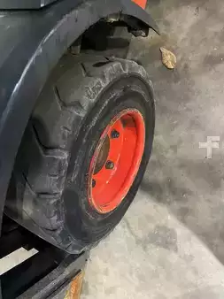 LPG Forklifts 2016  Linde H20T-01 (12)