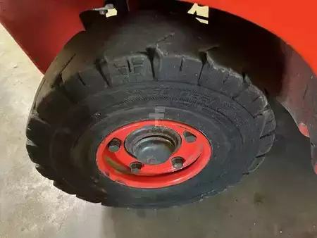 LPG Forklifts 2016  Linde H20T-01 (14)