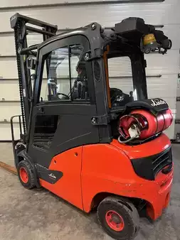 LPG Forklifts 2016  Linde H20T-01 (4)