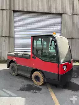 Tracteurs à bagages 2011  Linde P250 (1)