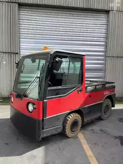 Tracteurs à bagages 2011  Linde P250 (2)