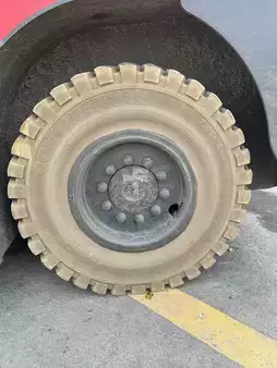 Tracteurs à bagages 2011  Linde P250 (7)