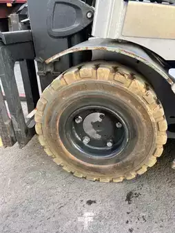 Chariots électriques à 3 roues 2018  Still RX20-16 (11)