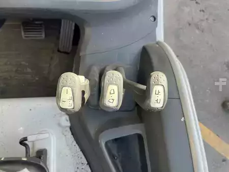 Chariots électriques à 3 roues 2018  Still RX20-16 (8)