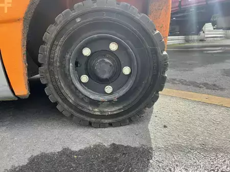 Chariots électriques à 4 roues 2018  Still RX20-16P tête rotative (14)