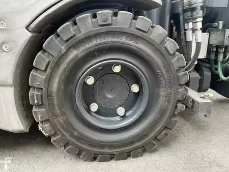 Chariots électriques à 4 roues 2018  Still RX20-16P tête rotative (15)