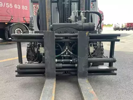 Chariots électriques à 4 roues 2018  Still RX20-16P tête rotative (5)