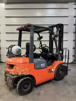 LPG heftrucks 2000  Toyota 42-7FGF20 (4)