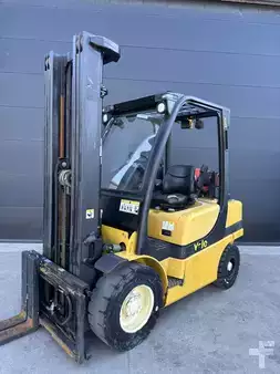 Gas truck 2008  Yale GLP30VX (2)